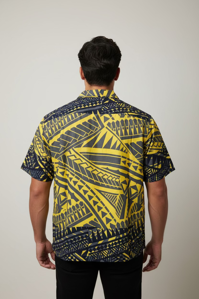 Chemise jaune tribal noir