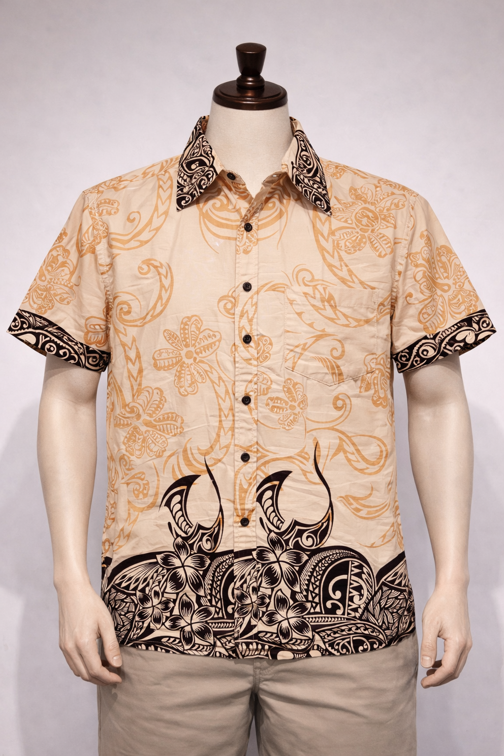 Chemise beige tapa noir