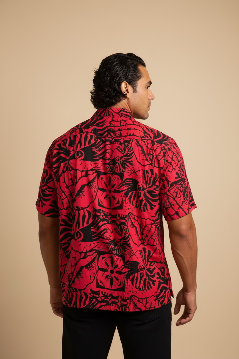 Chemise rouge motif noir